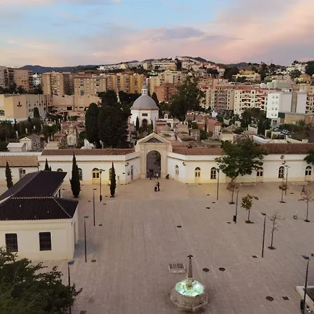 Apartment Prime Location - Stylish With Free Wifi, Free Parking, Steps From The Historic Center