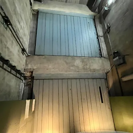 Prime Location - Stylish With Free Wifi, Free Parking, Steps From The Historic Center *