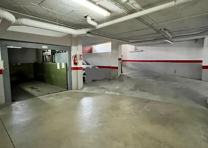 3 Hab - Parking Gratis - A Un Paso Del Centro - Ideal Escapada * Малага