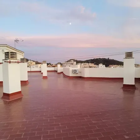Prime Location - Stylish With Free Wifi, Free Parking, Steps From The Historic Center * Malaga